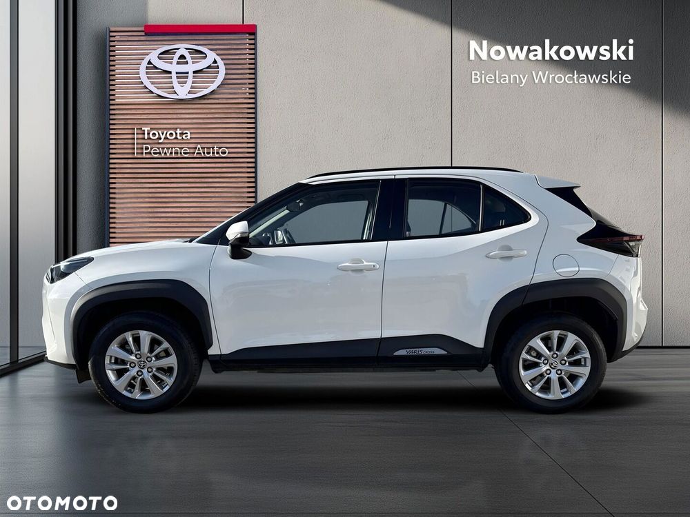 Toyota Yaris Cross 2023 photo 4