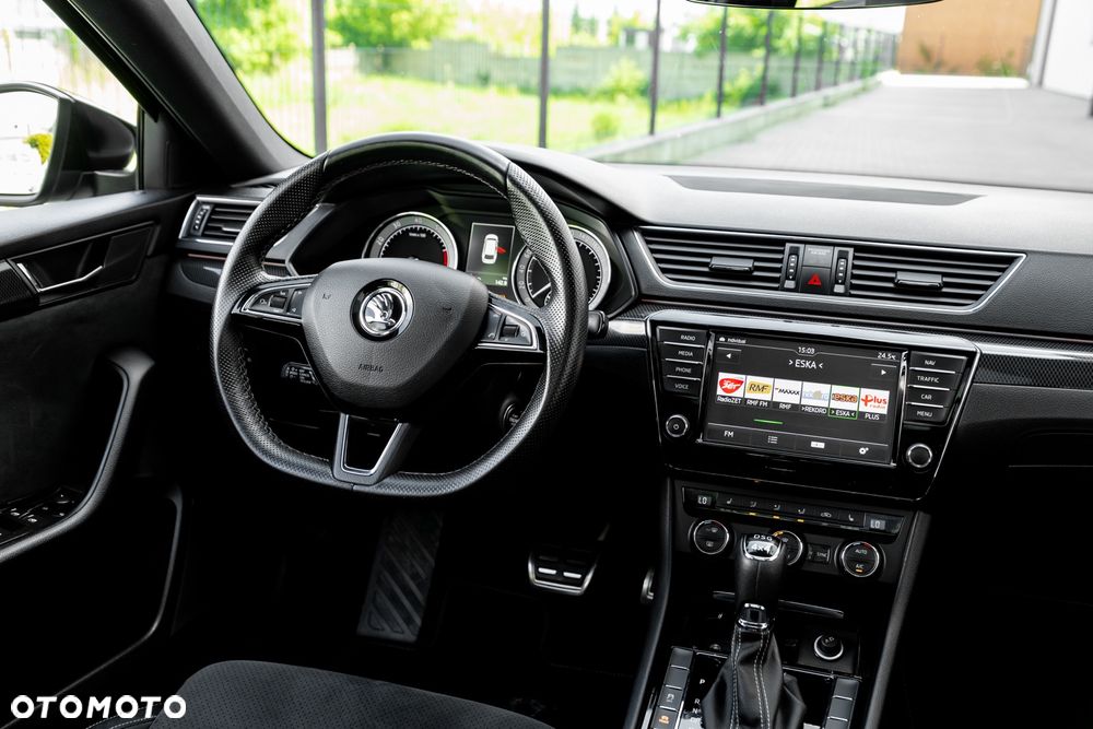 Skoda Superb 2.0 TSI 4x4 DSG Sportline - 25