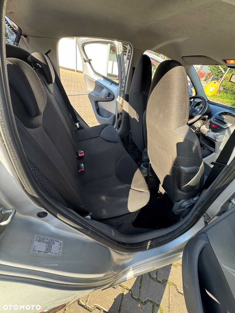 Toyota Aygo - 24