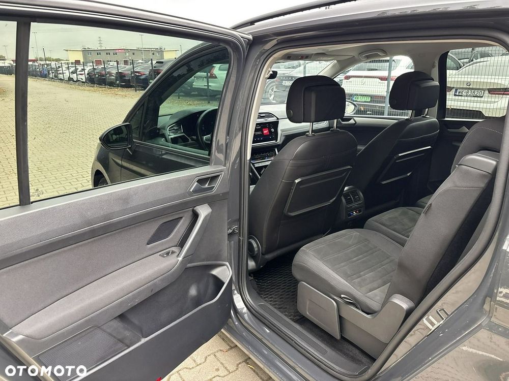 Volkswagen Touran 1.5 TSI EVO Comfortline DSG - 20