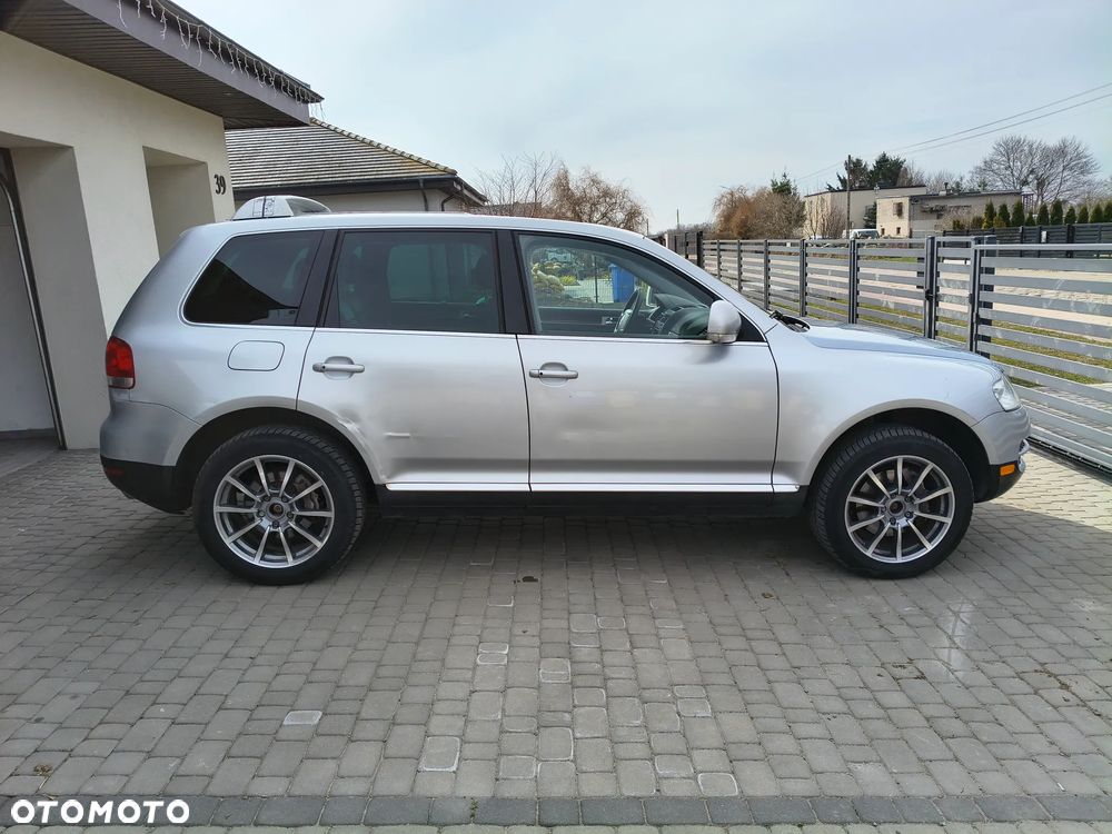 Volkswagen Touareg 4.2 V8 Automatik Exclusive Edition - 16