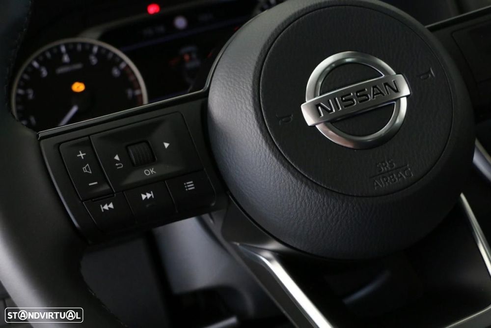 Nissan Qashqai 1.3 DIG-T Acenta LED+R - 22