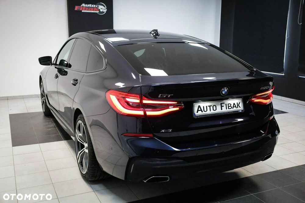 BMW 6GT - 9