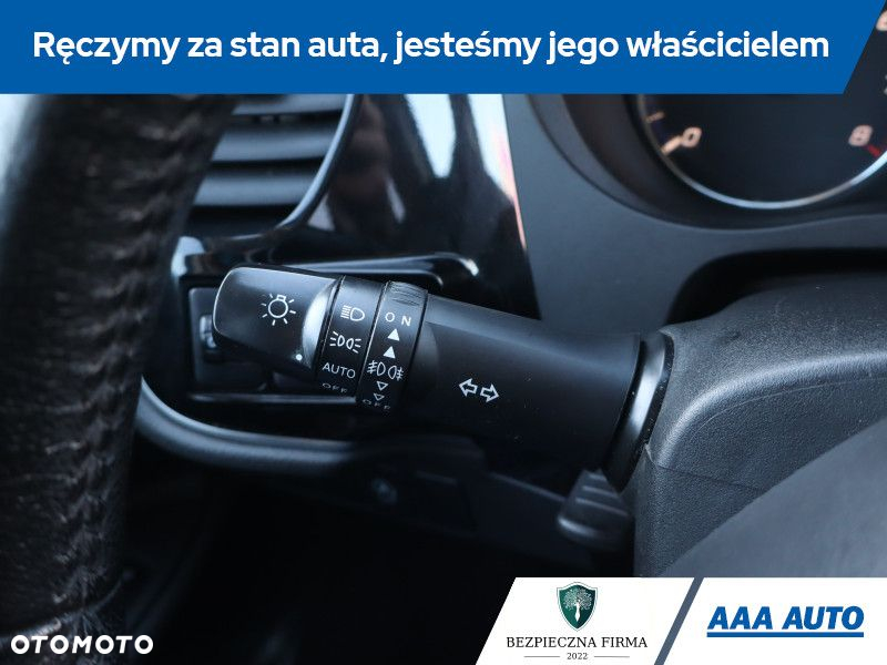 Mitsubishi Outlander - 16