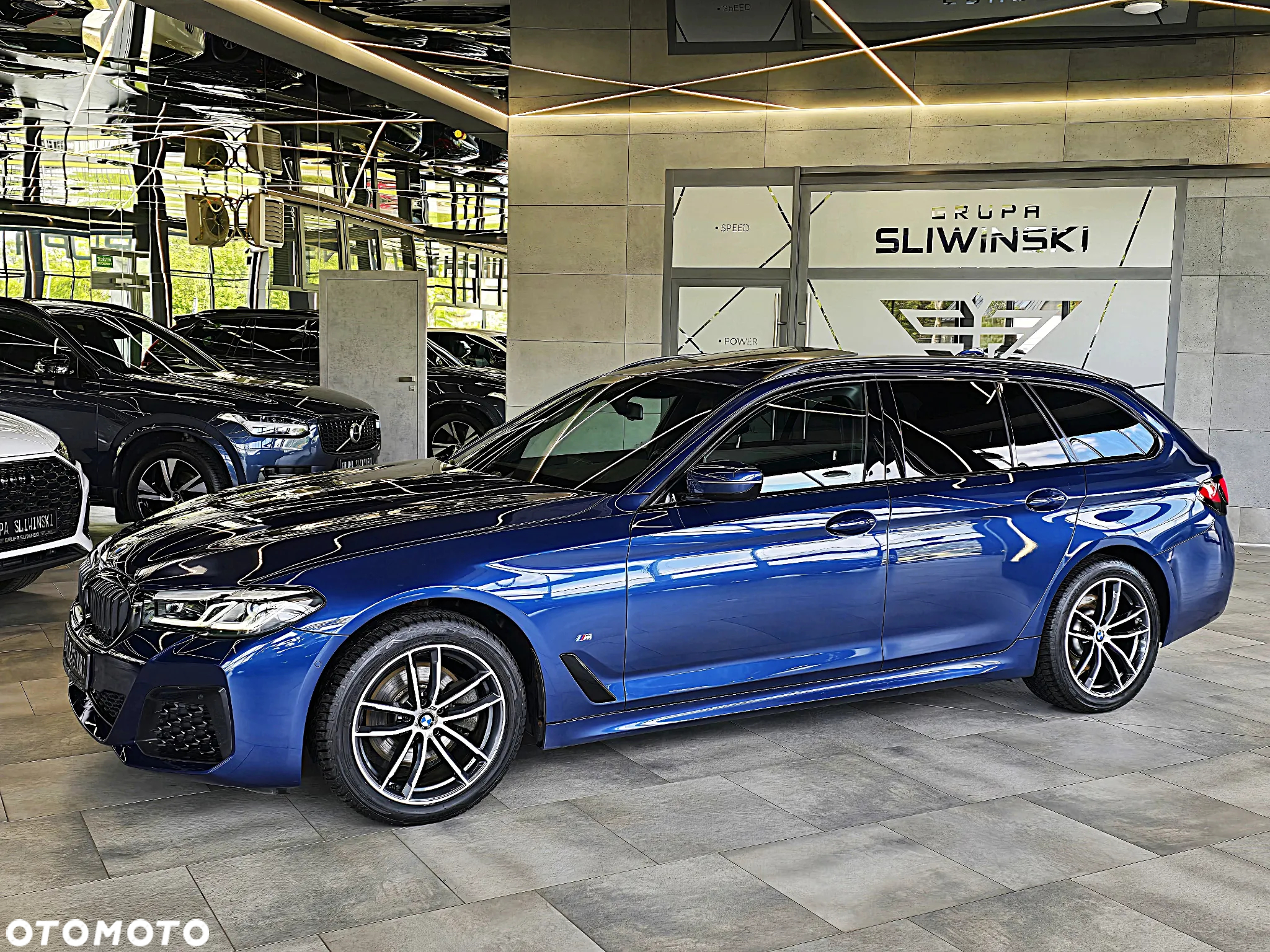 BMW Seria 5 520d xDrive M Sport sport - 4