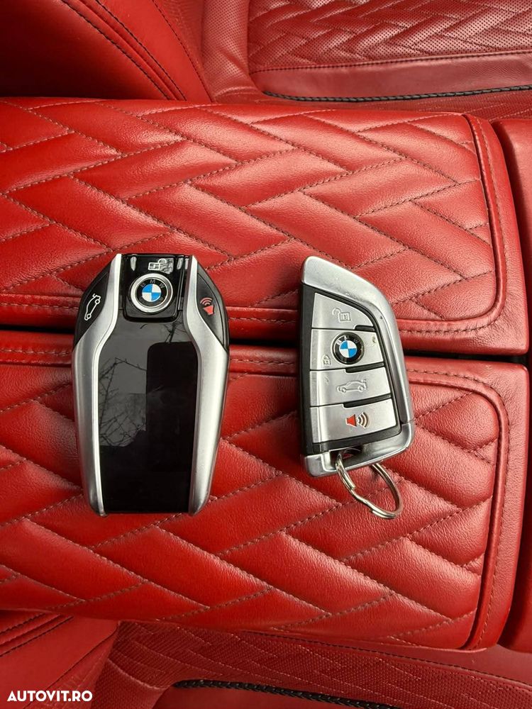 BMW Seria 7 750i xDrive - 22