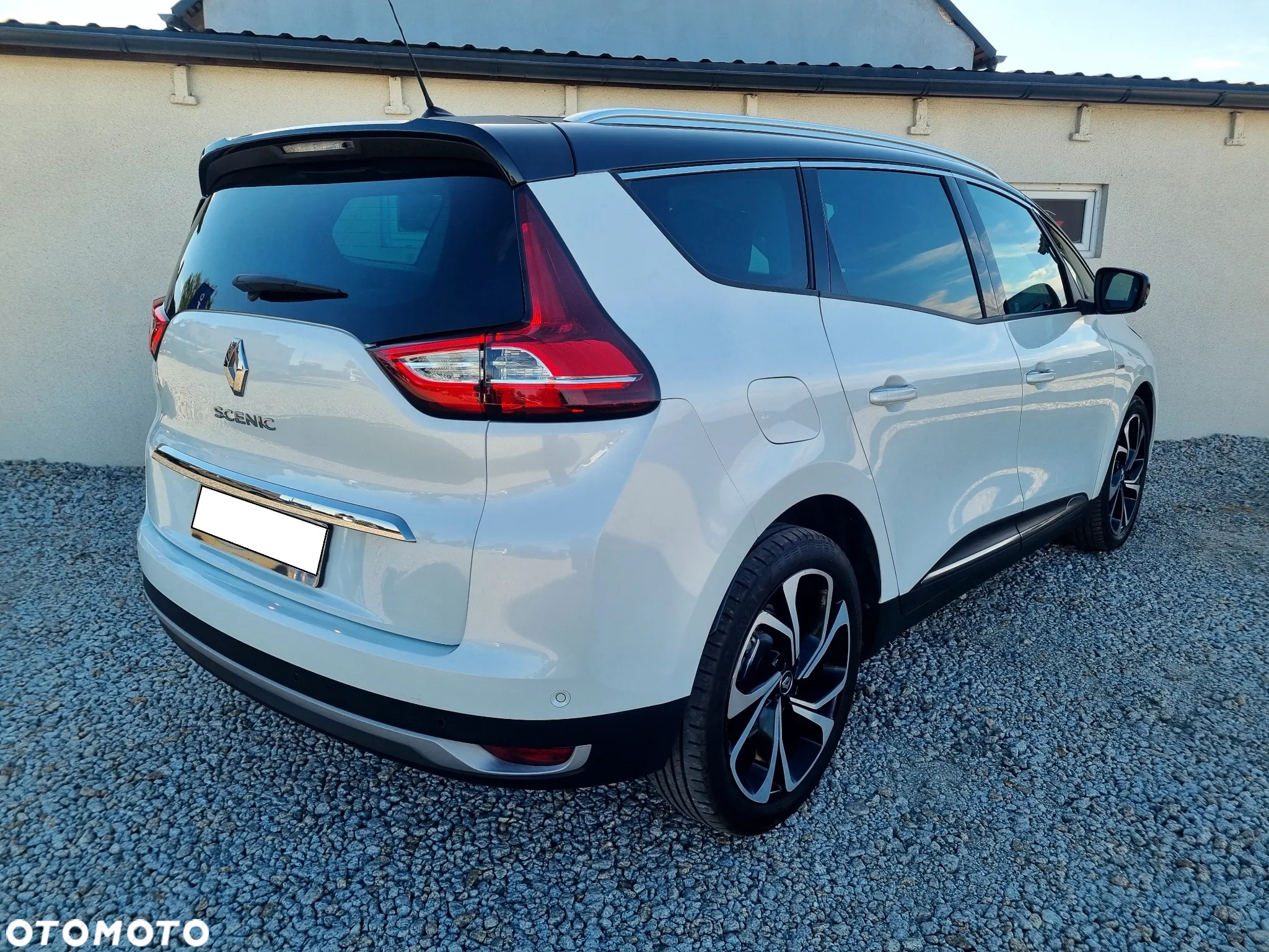 Renault Scenic BLUE dCi 150 BOSE EDITION - 3