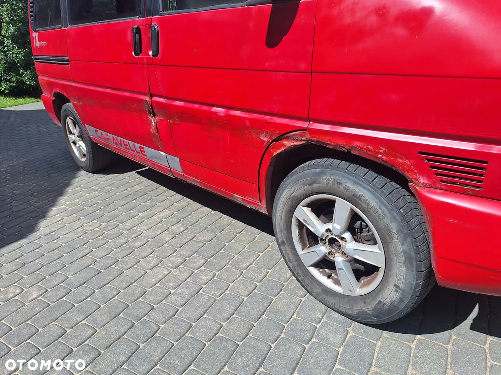 Volkswagen Caravelle CL - 19