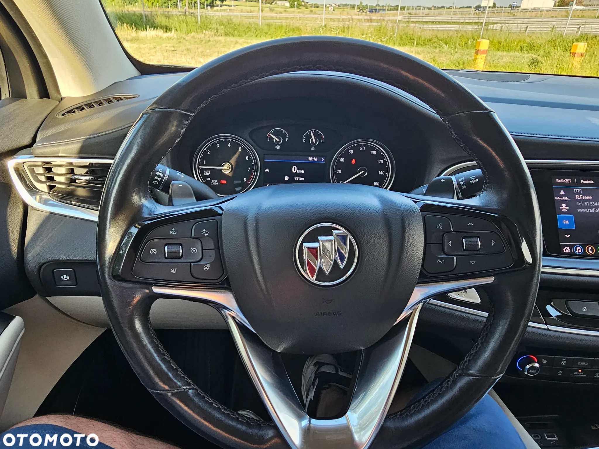 Buick Enclave - 25