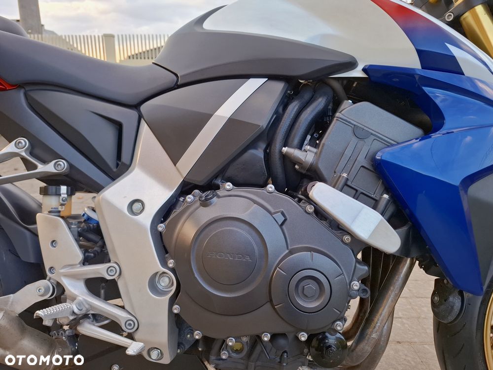 Honda CB - 17