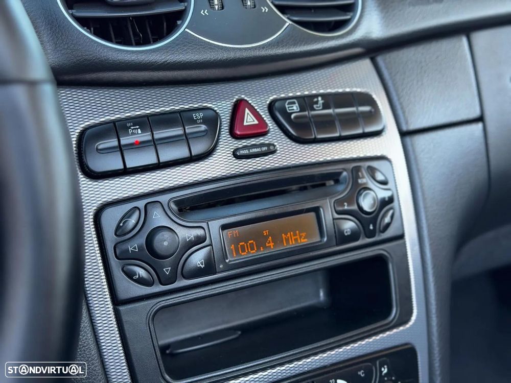 Mercedes-Benz CLK 200 K Avantgarde Aut. - 24