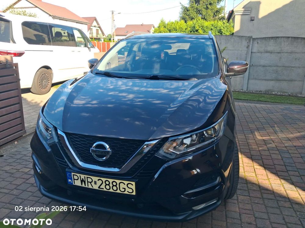 Nissan Qashqai 1.3 DIG-T N-Connecta - 1