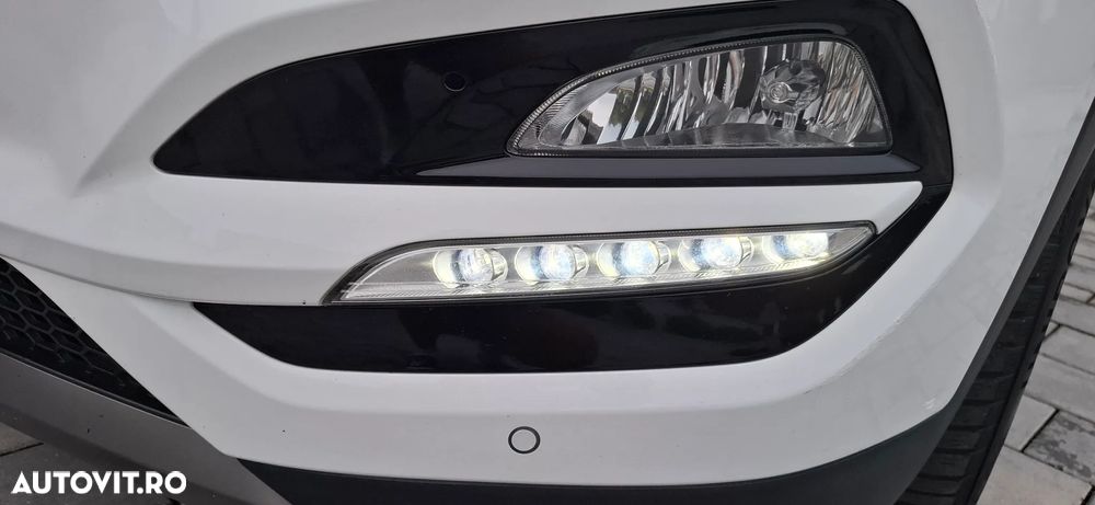 Hyundai Tucson blue 1.7 CRDi 2WD Intro Edition - 33