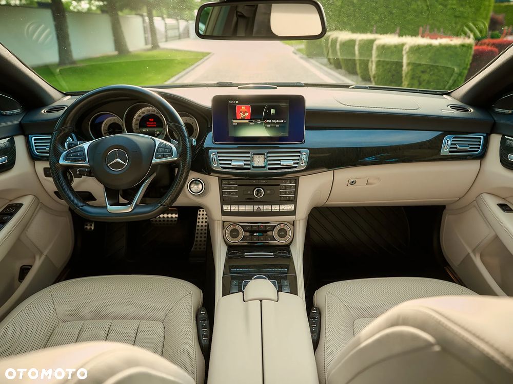 Mercedes-Benz CLS 350 d 4-Matic - 17