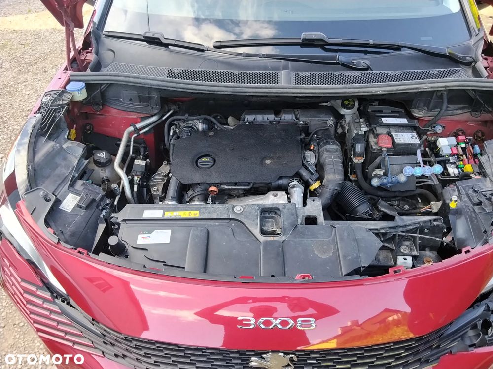 Peugeot 3008 1.5 BlueHDi Allure Pack S&S - 20