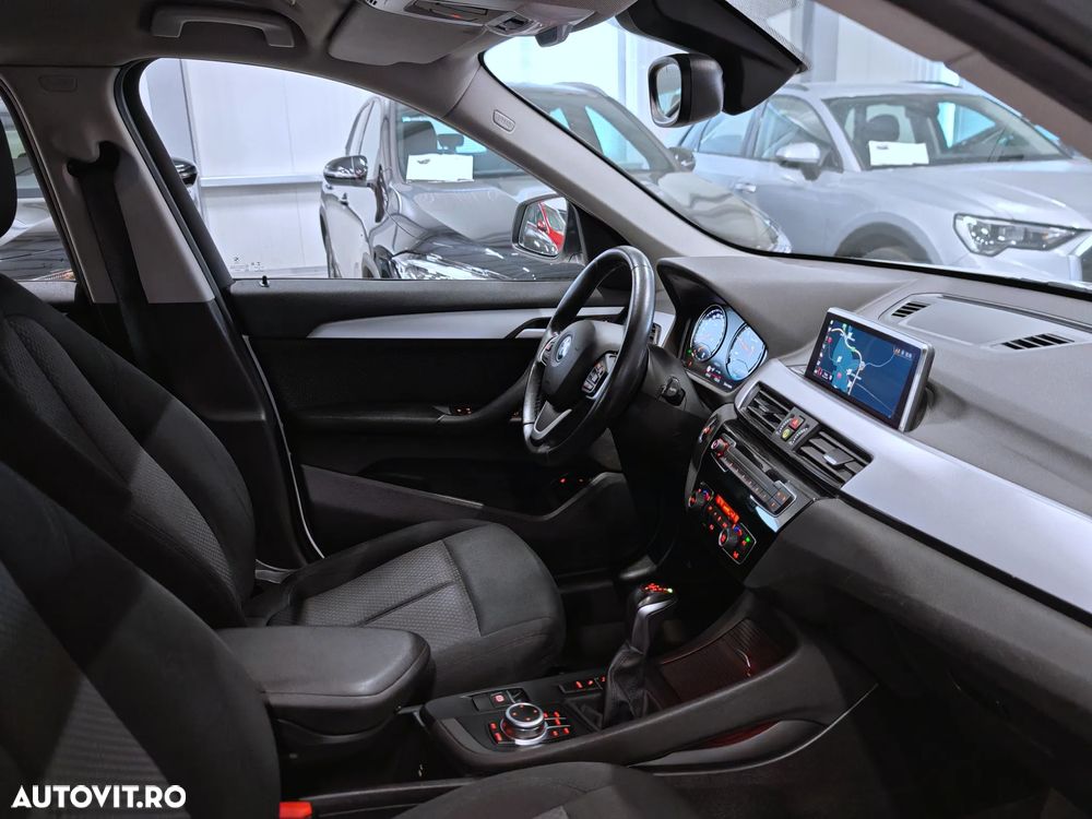 BMW X1 xDrive25e Advantage - 9