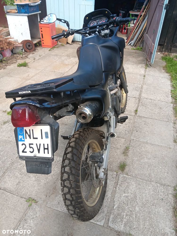 Honda NX - 10