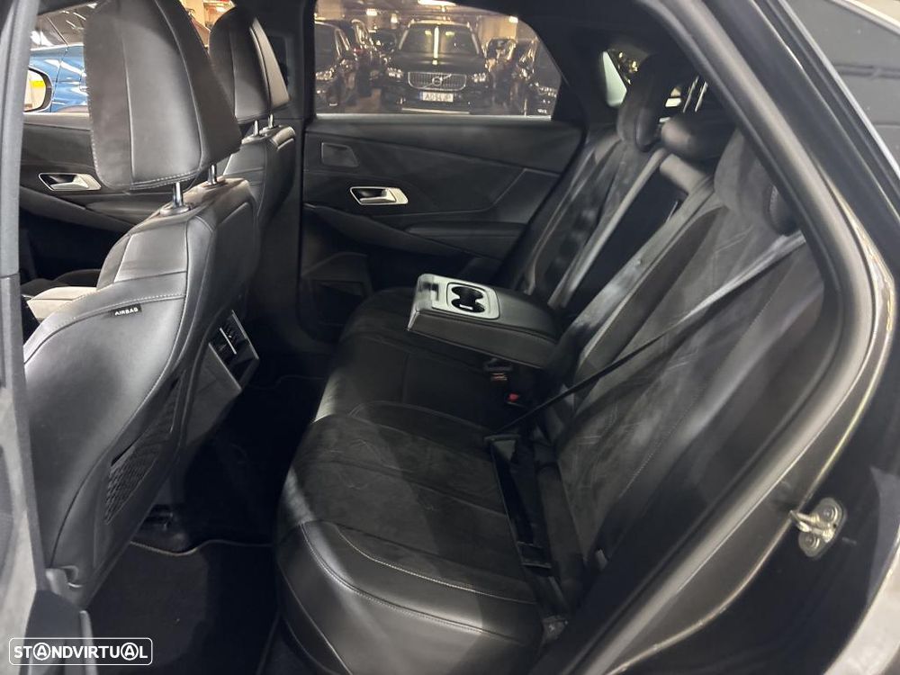 DS DS7 Crossback E-Tense Performance Line EAT8 - 9