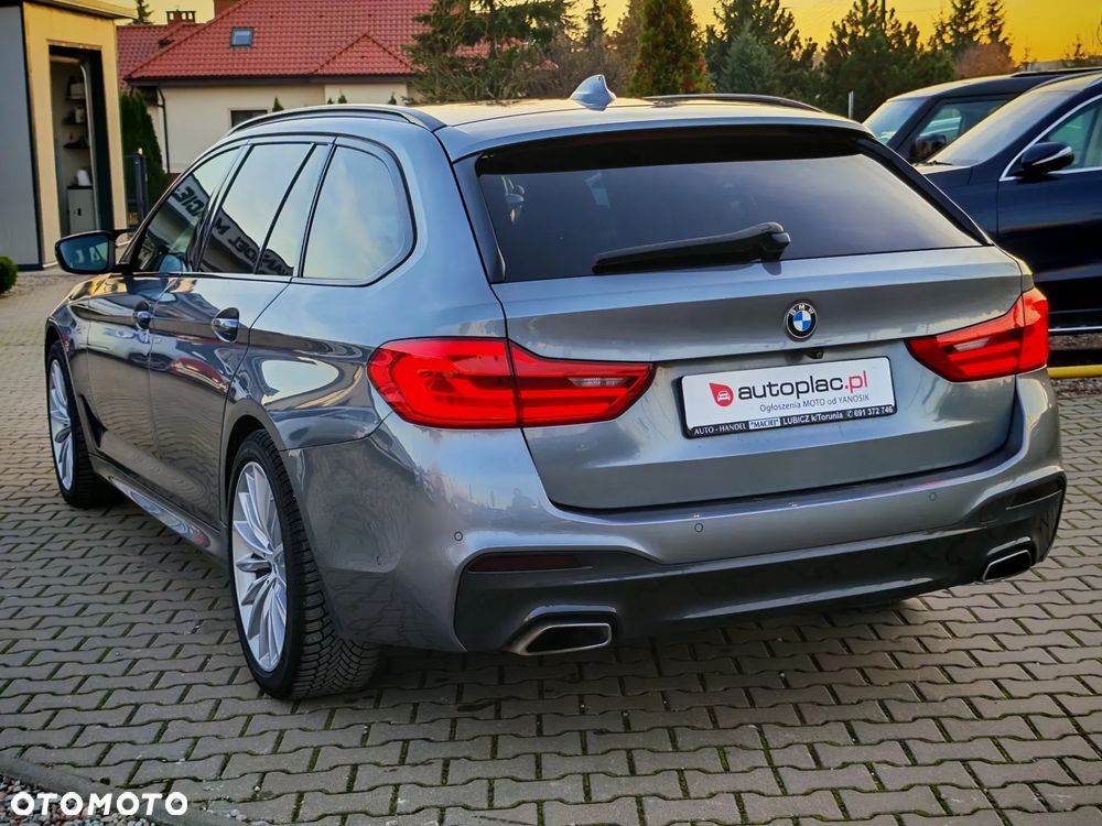 BMW Seria 5 520d xDrive M Sport sport - 4