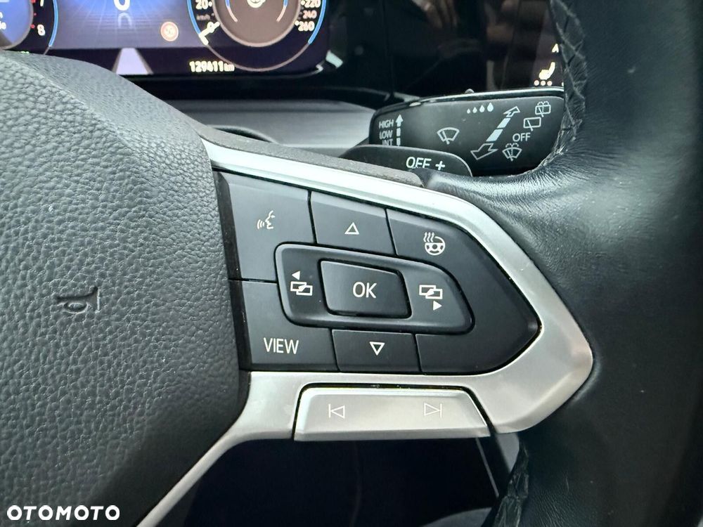 Volkswagen Golf - 19