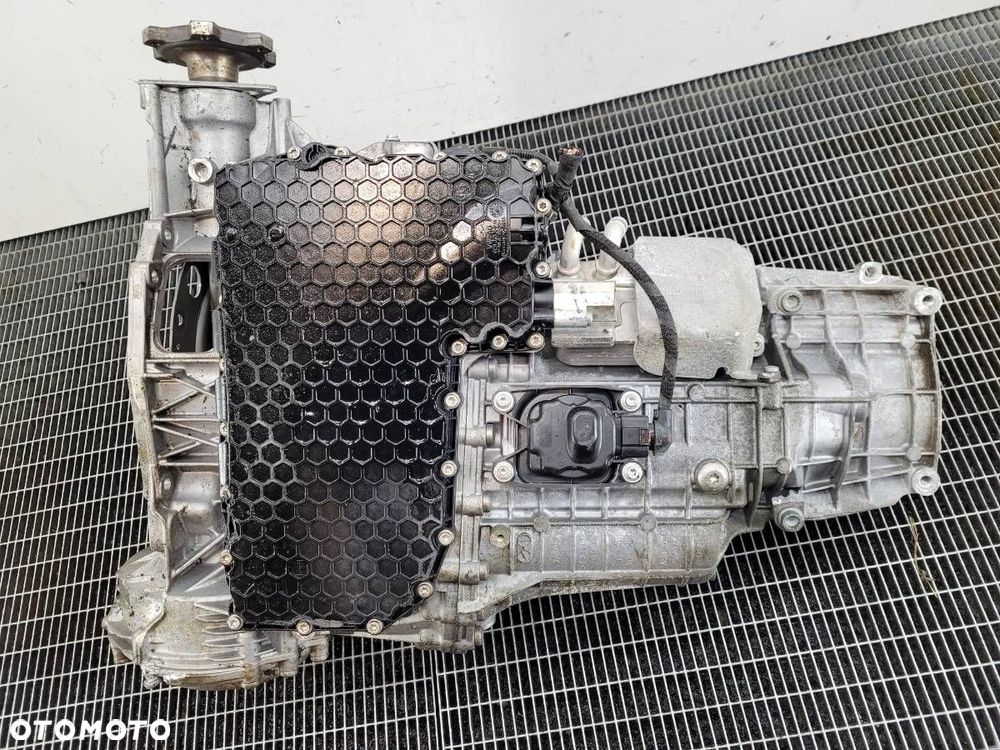 SKRZYNIA BIEGÓW TFE  AUTOMAT 2.0 TFSI S-TRONIC AUDI A5 F5 8W A4 B9 - 9