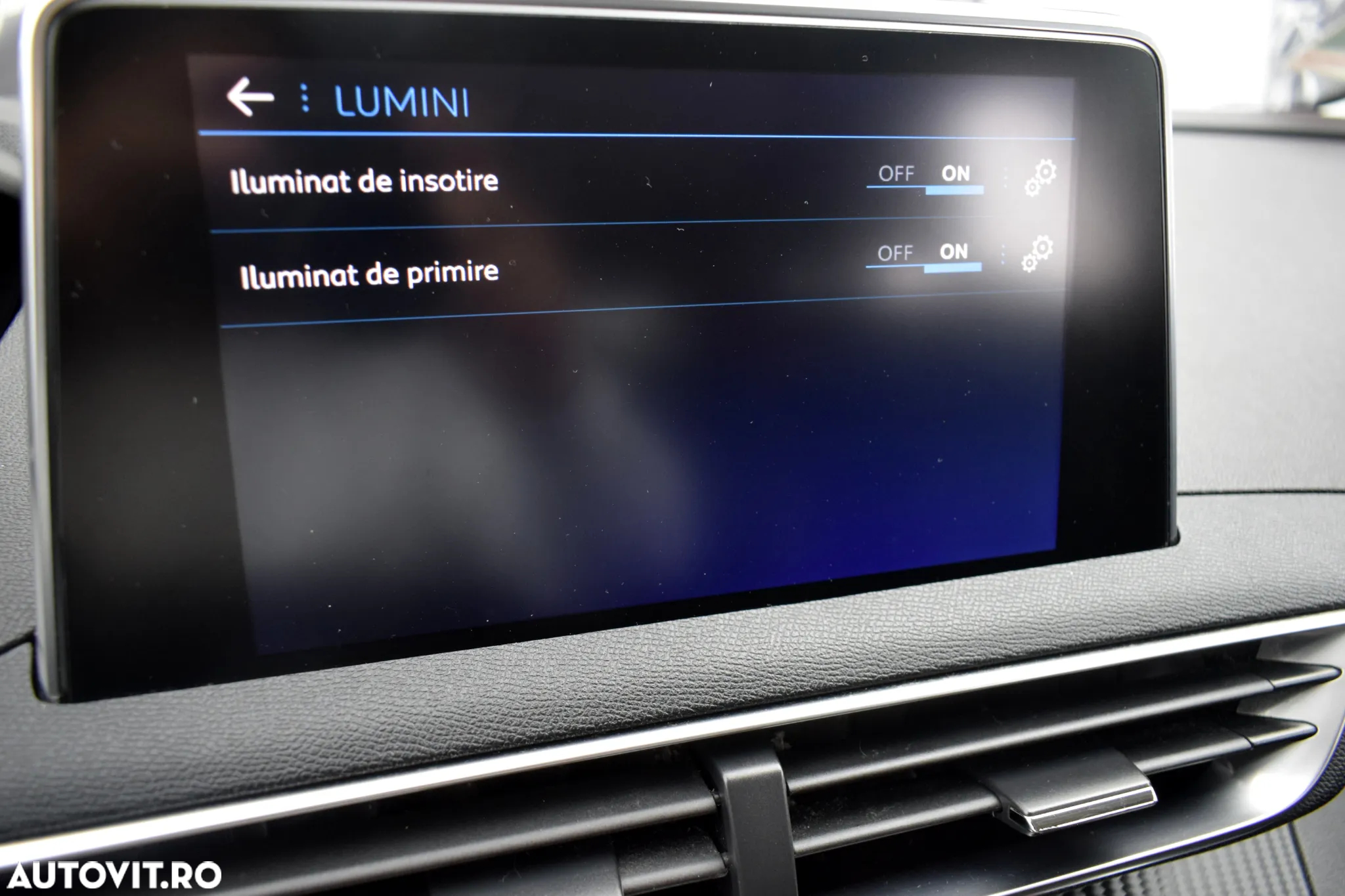 Peugeot 5008 1.6 BlueHDI EAT6 Allure - 18