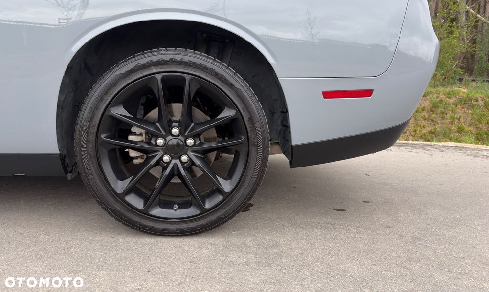 Dodge Challenger 3.6 GT AWD - 27