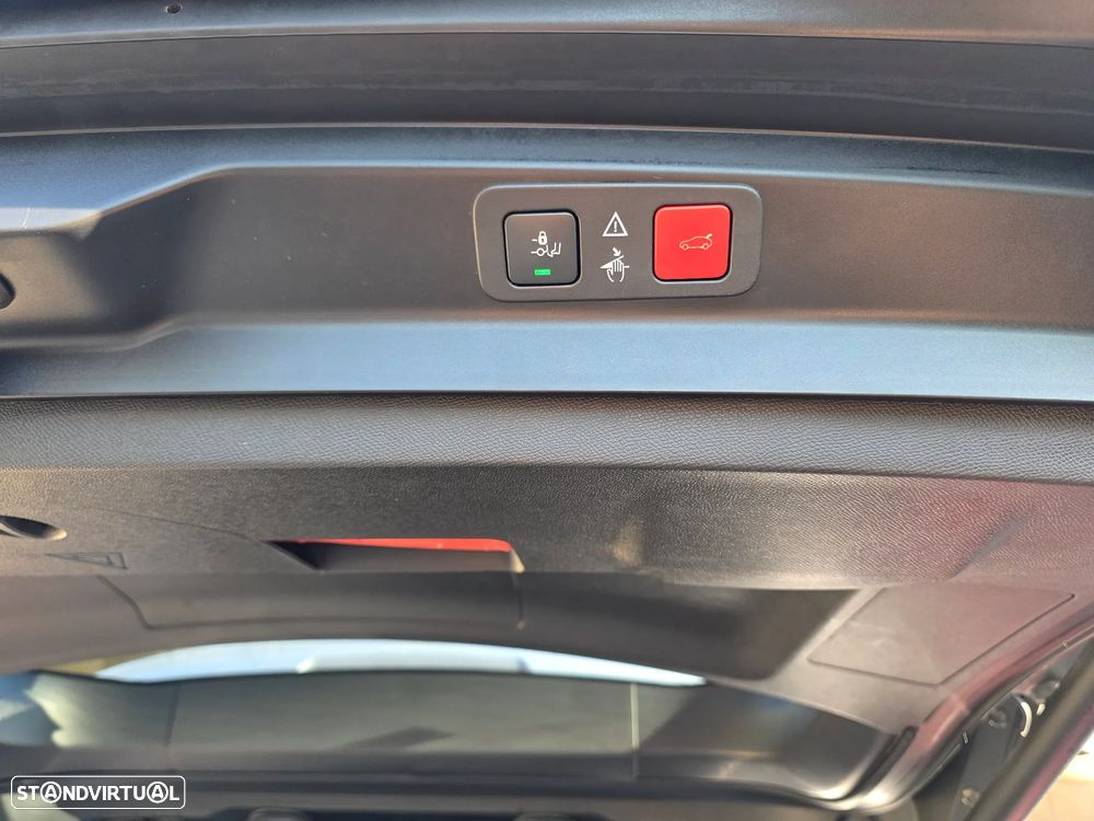 Peugeot 5008 BlueHDI 130 EAT8 Allure Pack - 21