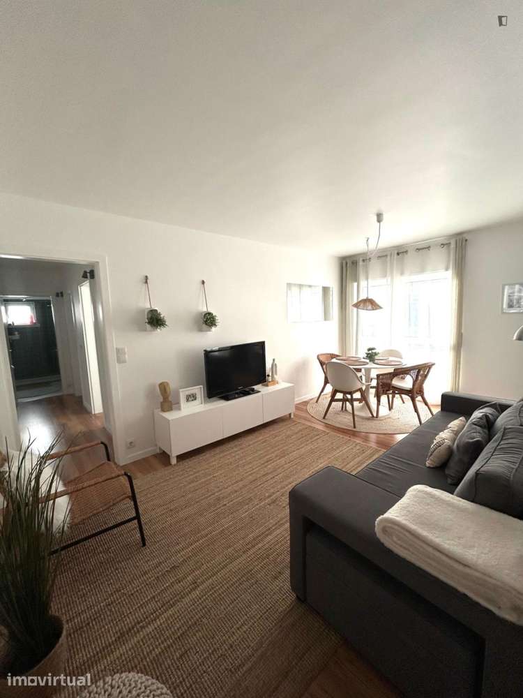 Quarto - localizado em Telheiras Lisbon - Grande imagem: 5/7