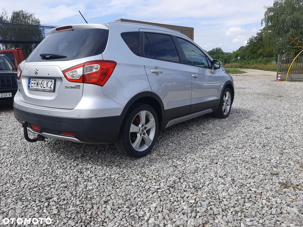 Suzuki SX4 S-Cross 1.6 DDiS 4x2 limited+ - 5