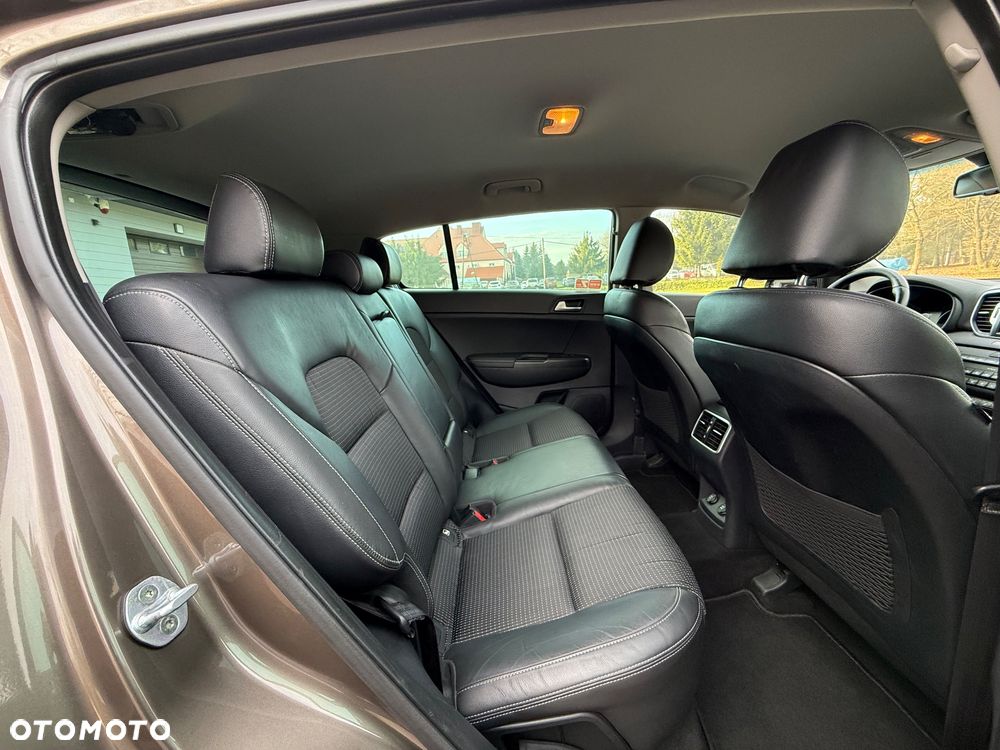 Kia Sportage 1.7 CRDI XL 2WD - 27