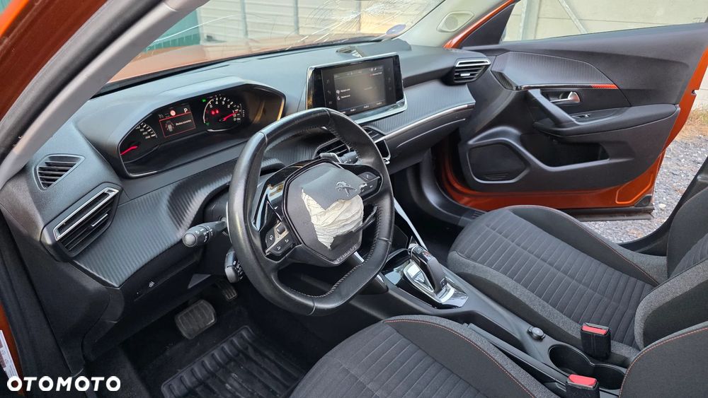 Peugeot 2008 PureTech 130 EAT8 Active Pack - 9