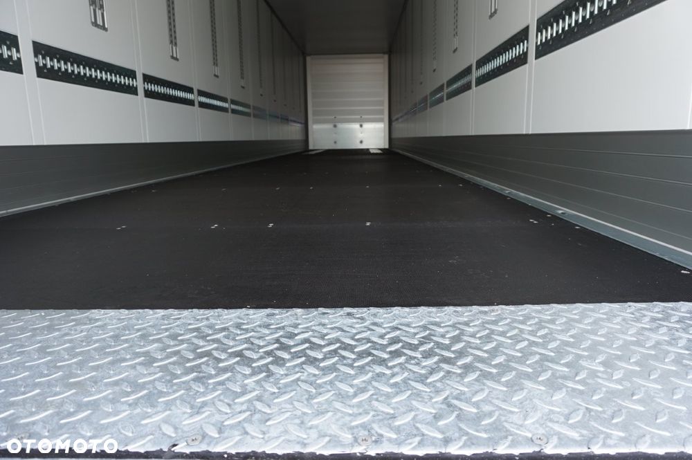 Schmitz Cargobull KONTENER DOPPEL-STOCK LED * 2026 * - 11