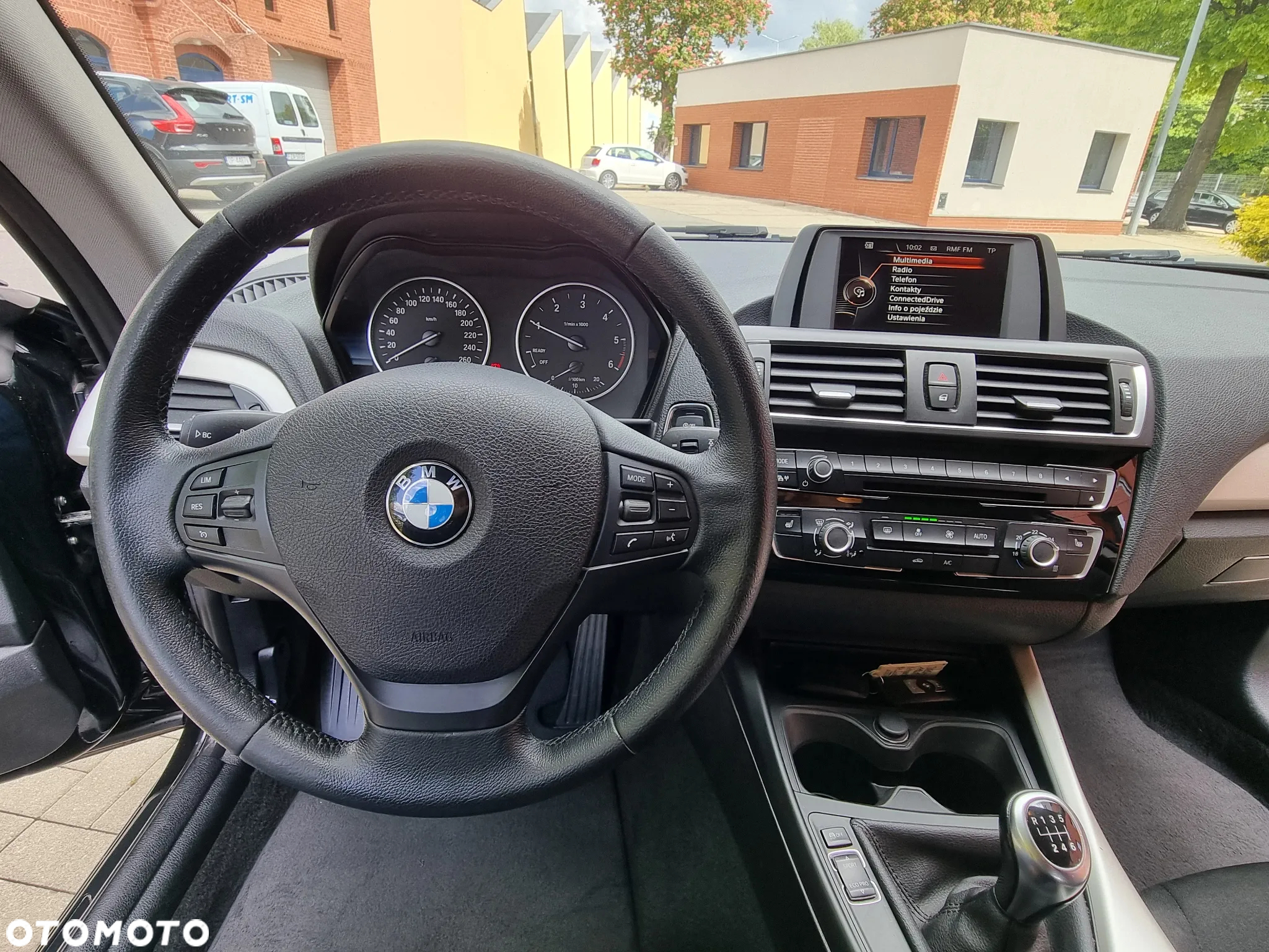 BMW Seria 1 116d - 26