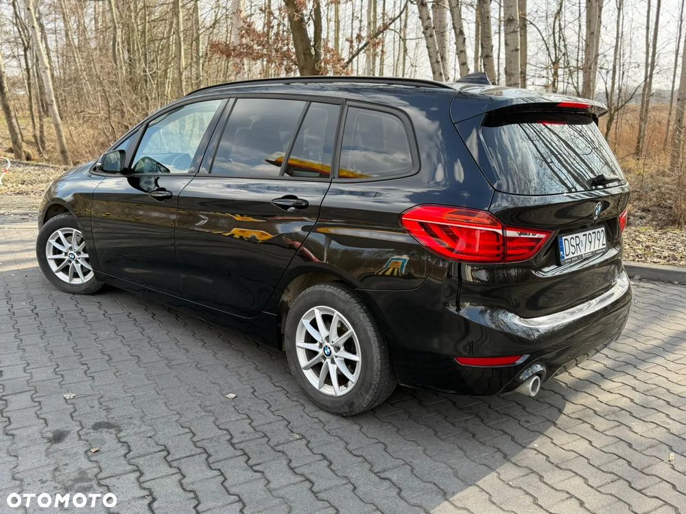 BMW Seria 2 216d Advantage - 2