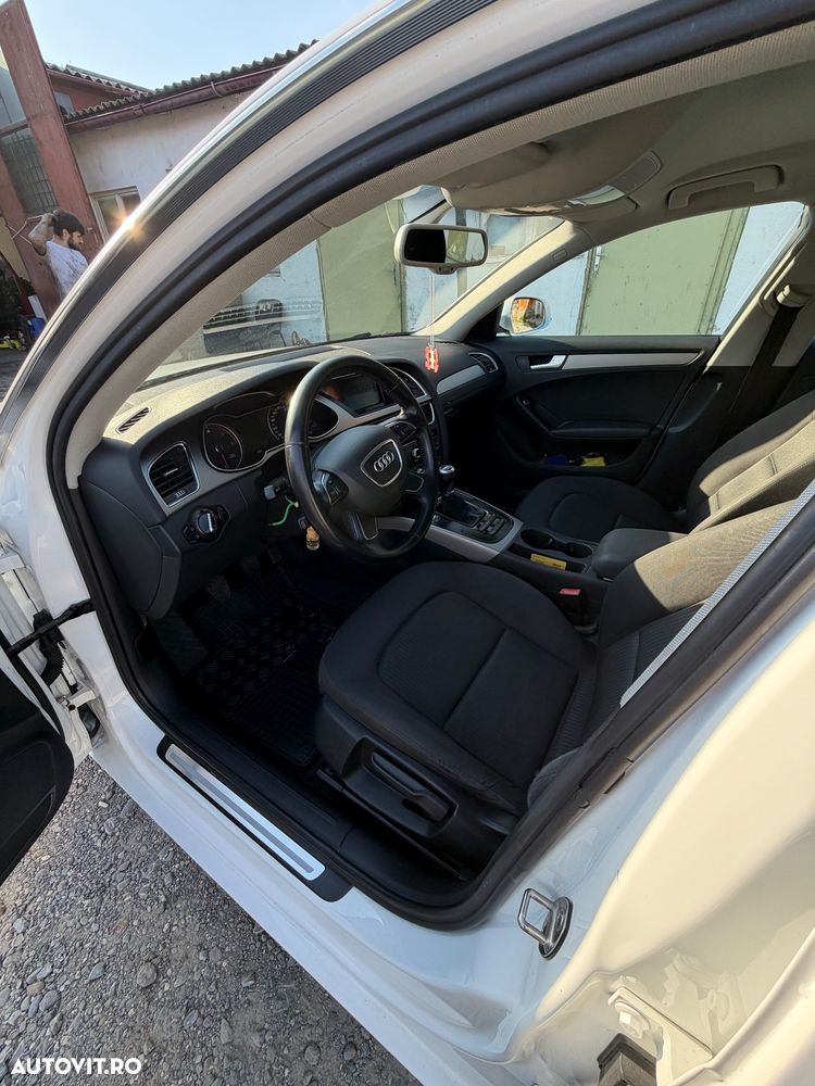Audi A4 Limuzina 2.0 TDI B8 - 5