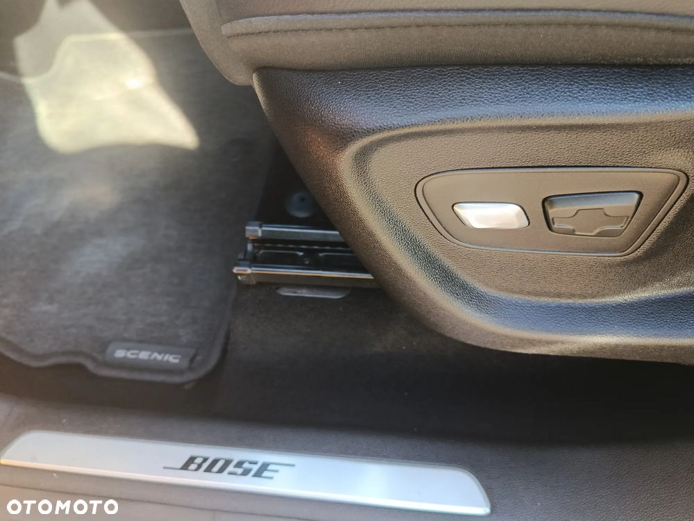 Renault Scenic 1.5 dCi Energy Bose EDC EU6 - 7