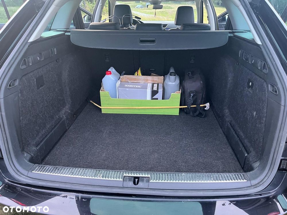 Skoda Superb 2.0 TDI SCR 4x4 L&K DSG - 15