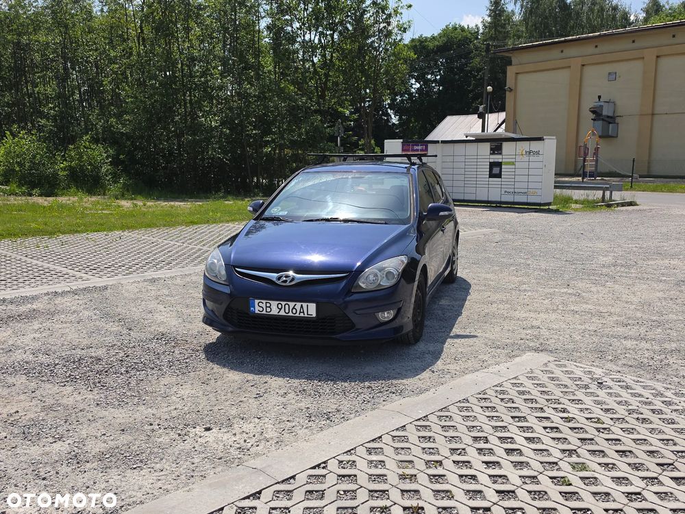 Hyundai i30 1.6 CRDi Comfort EU5 - 3
