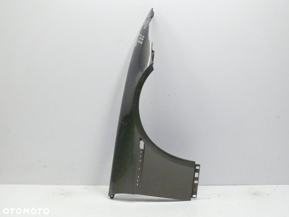 BŁOTNIK PRZEDNI PRAWY BMW E63 E64 - 1