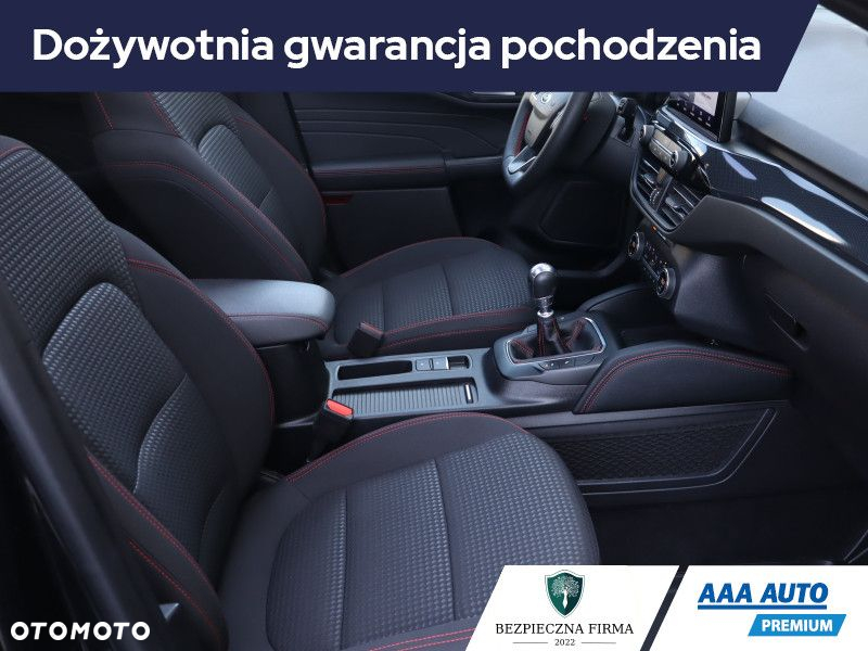 Ford Kuga - 10