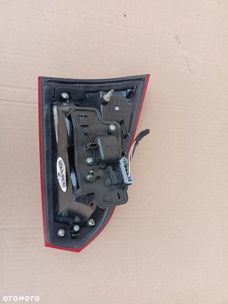 Lampa Prawa Prawy  Tył w klapę Bagażnika  FORD S-MAX MK1 LIFT - 8
