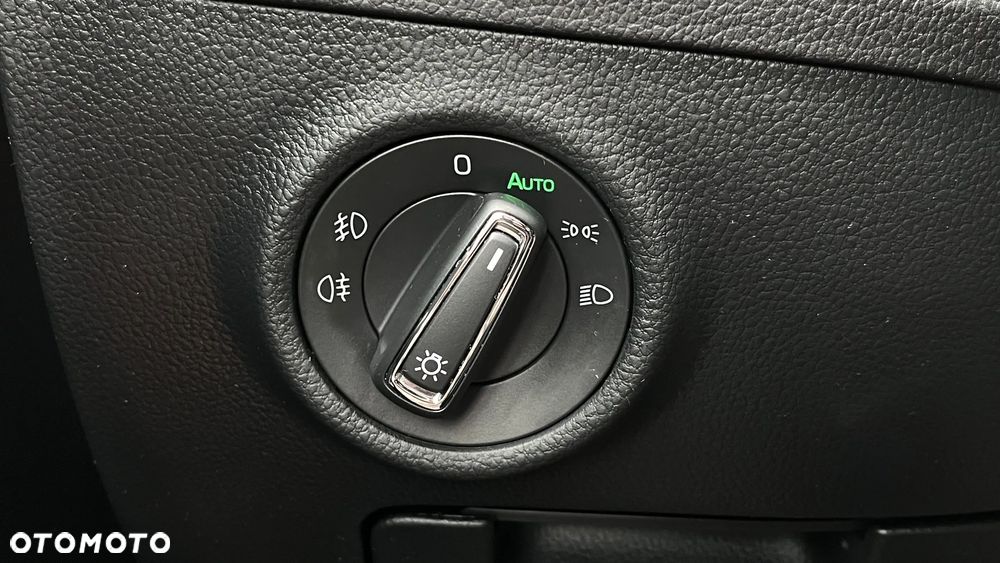 Skoda Superb 2.0 TDI SCR Style DSG - 12