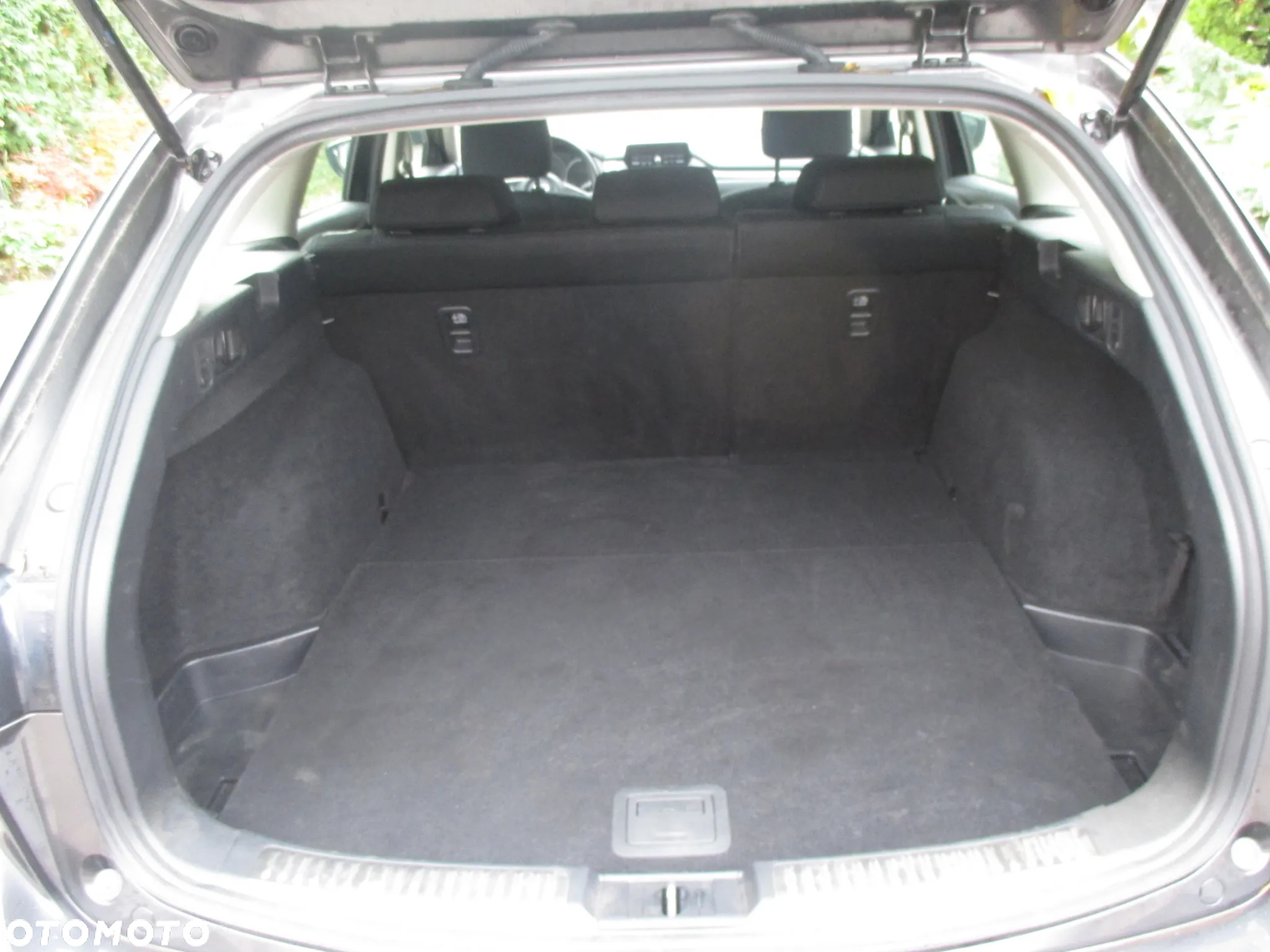 Mazda 6 2.0 Kombi SKYACTIV-G Center-Line - 12
