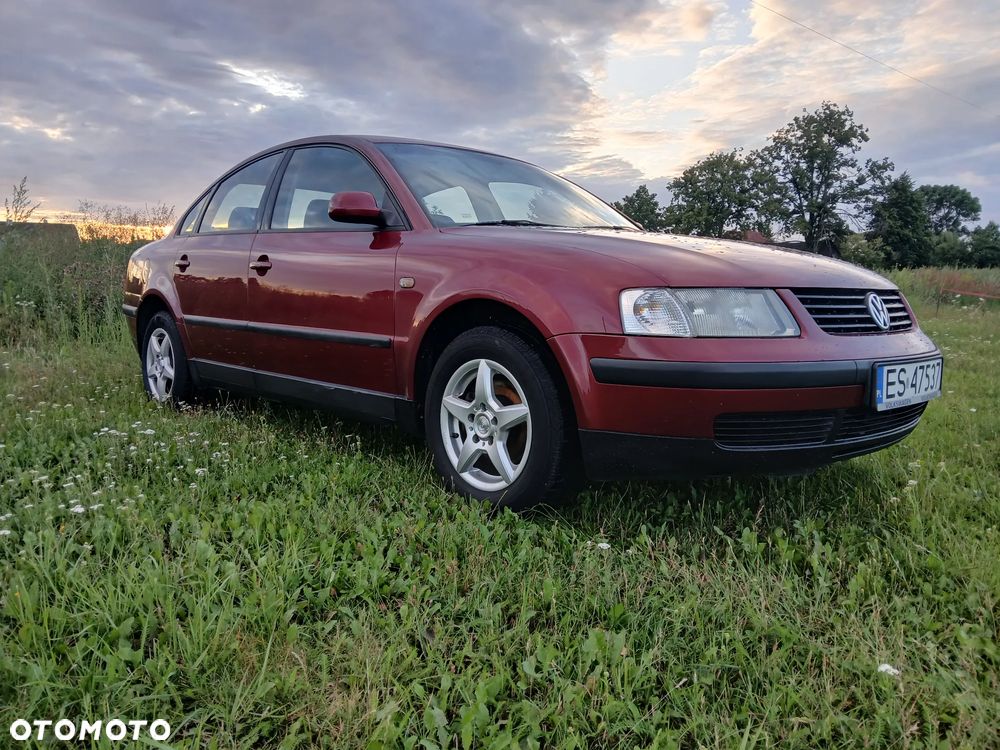 Volkswagen Passat 1.8 Comfortline - 8
