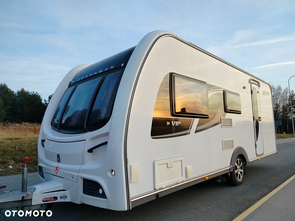Inny Coachman VIP