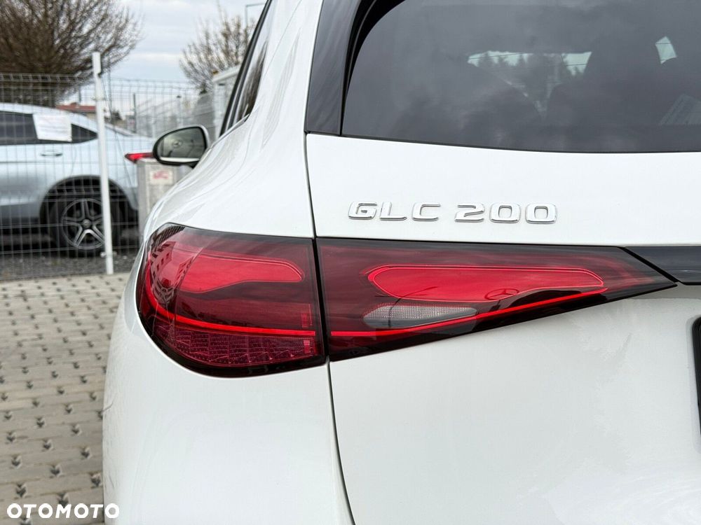 Mercedes-Benz GLC 200 mHEV 4-Matic AMG Line - 15