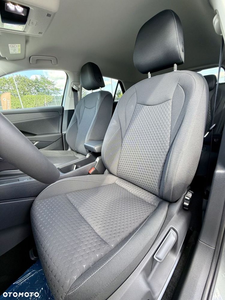 Volkswagen T-Roc 1.5 eTSI Life DSG - 9