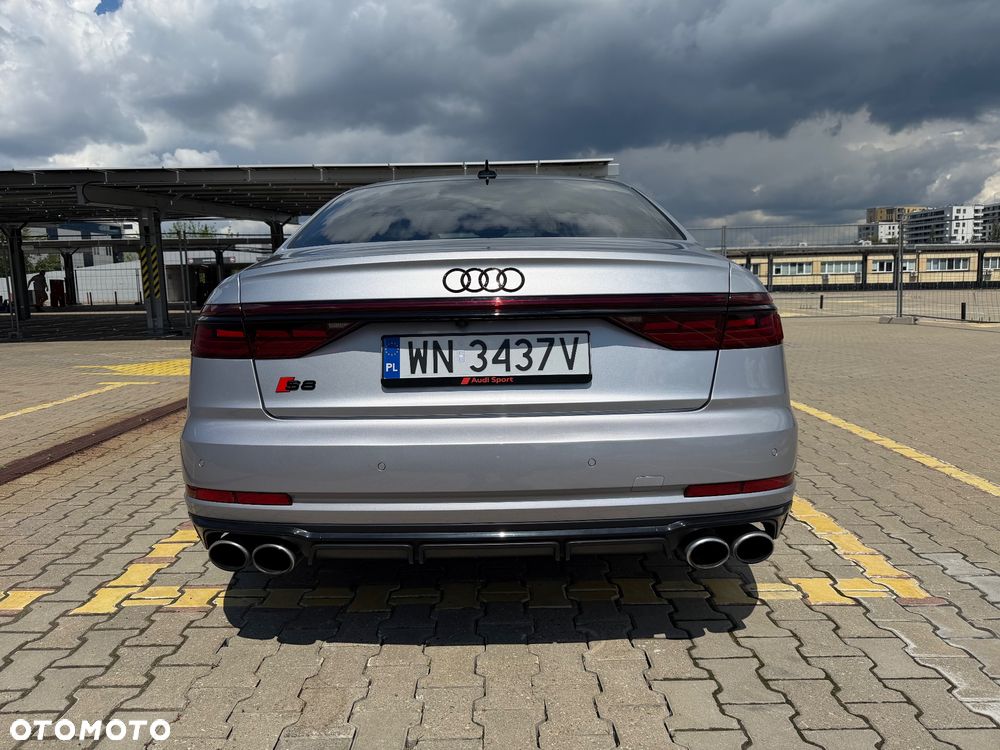 Audi S8 TFSI quattro tiptronic - 16