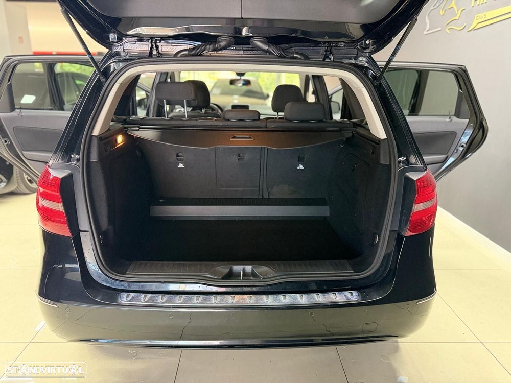 Mercedes-Benz B 180 d Progressive - 10